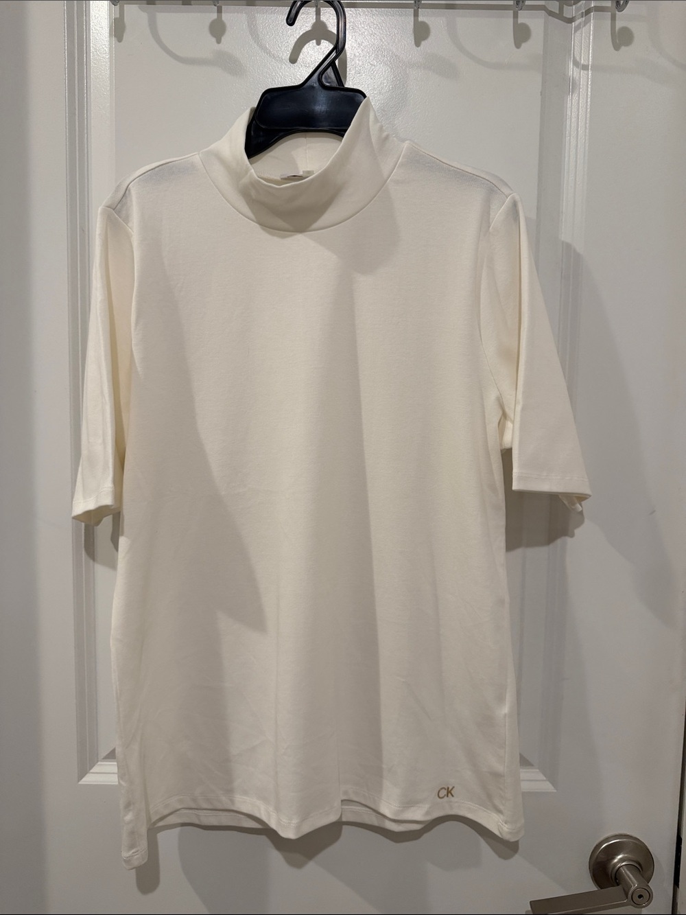Calvin Klein Off-White Short-Sleeve Mock Neck Top